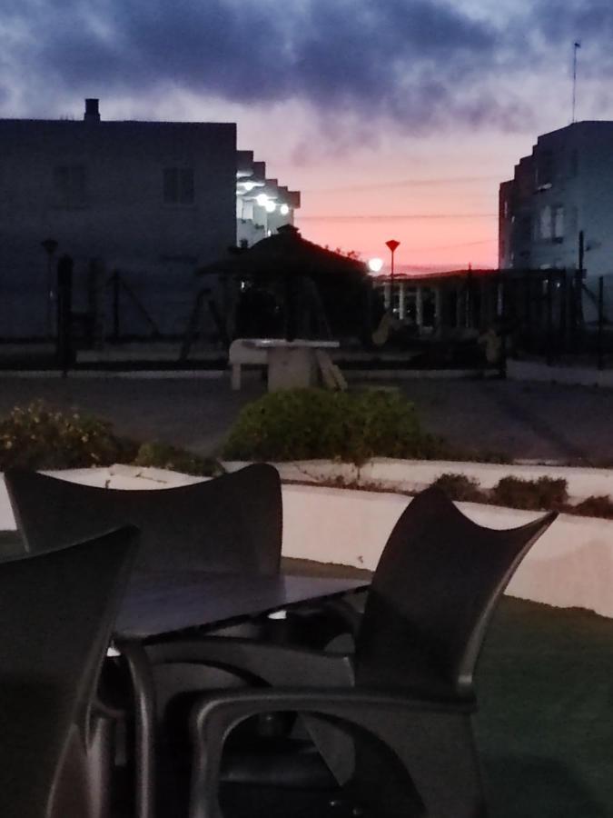 Canos De Meca Apartamento Frente Al Mar Los Canos De Meca Bagian luar foto